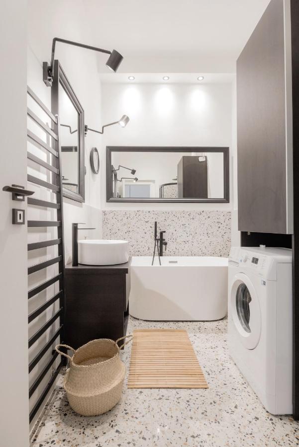 Two-Bedroom Apartment Next To Music Academy Budapest Eksteriør bilde